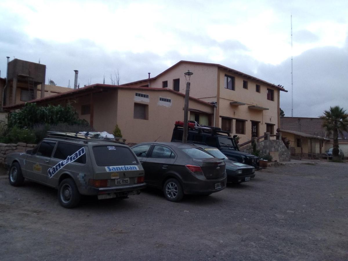 Hotel El Jardin Dante Tilcara Buitenkant foto