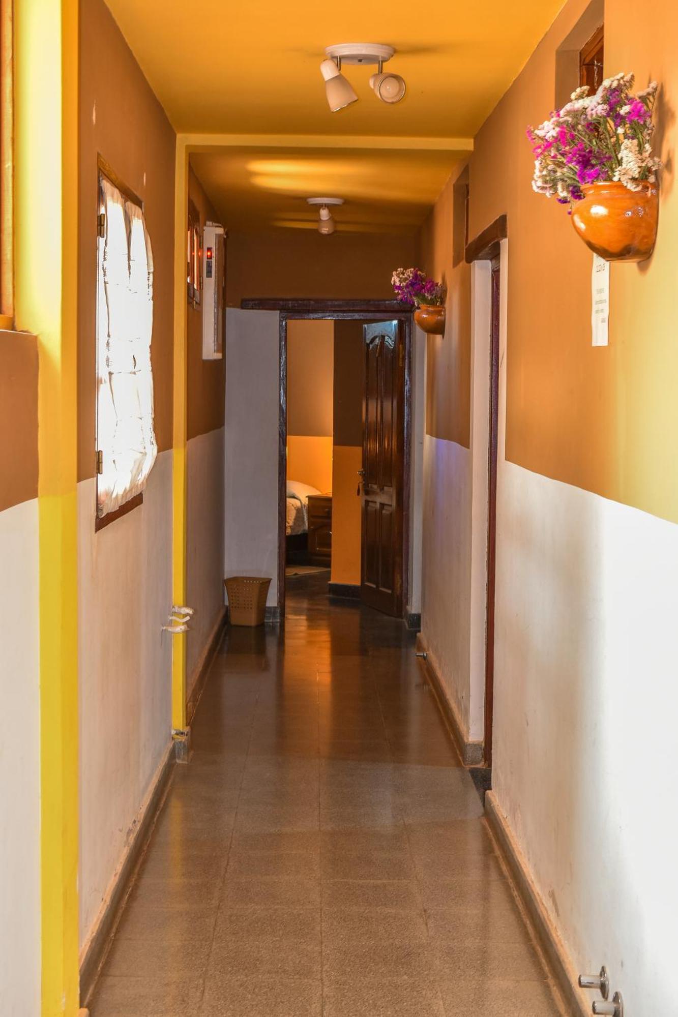 Hotel El Jardin Dante Tilcara Buitenkant foto