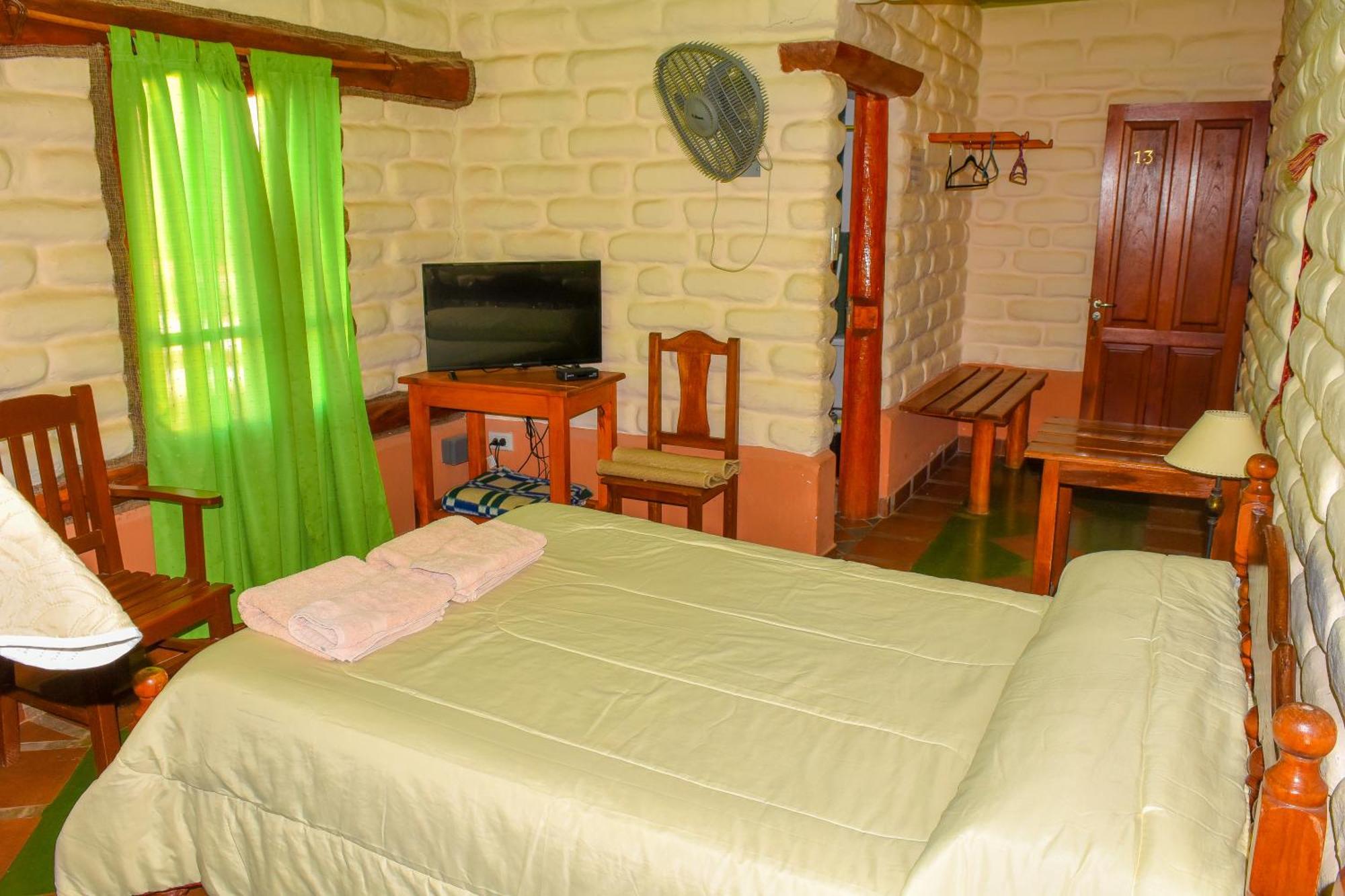 Hotel El Jardin Dante Tilcara Buitenkant foto