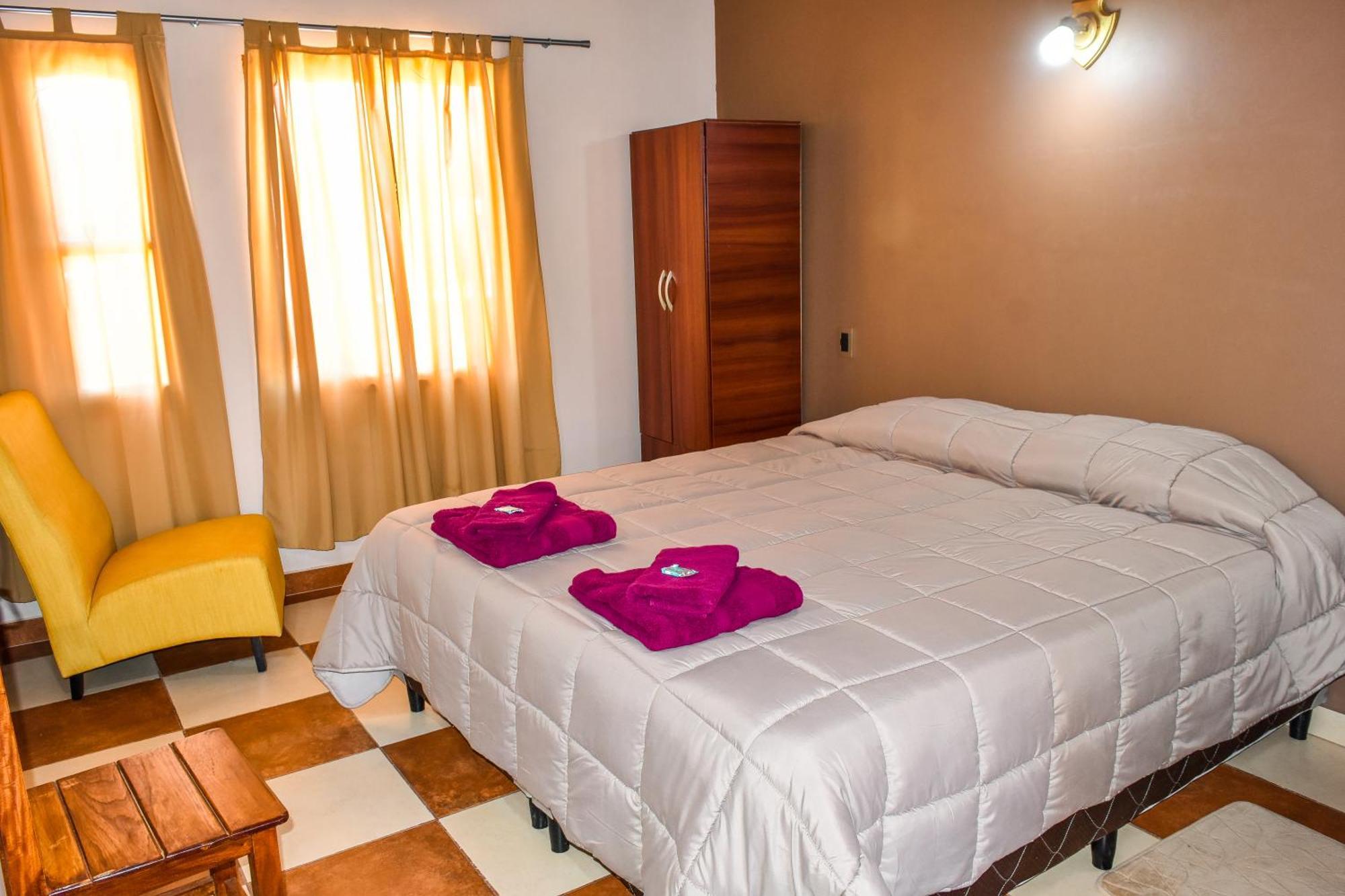 Hotel El Jardin Dante Tilcara Buitenkant foto